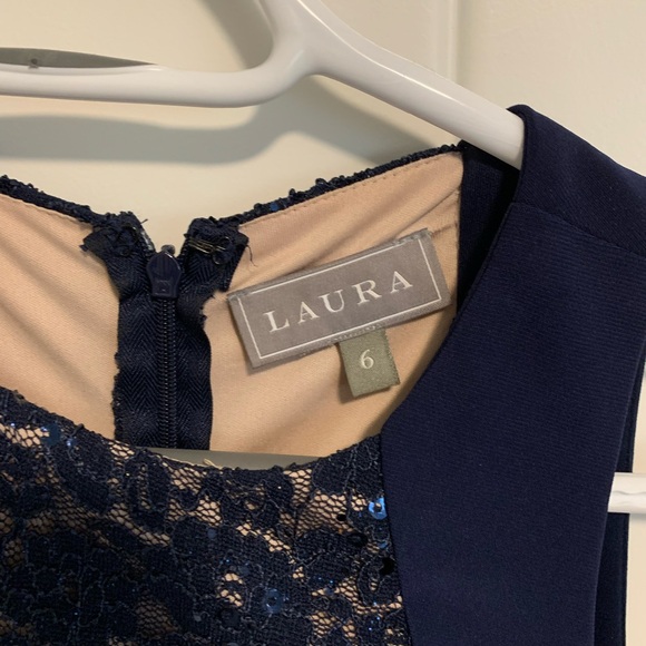 Laura navy maxi dress - Picture 3 of 7